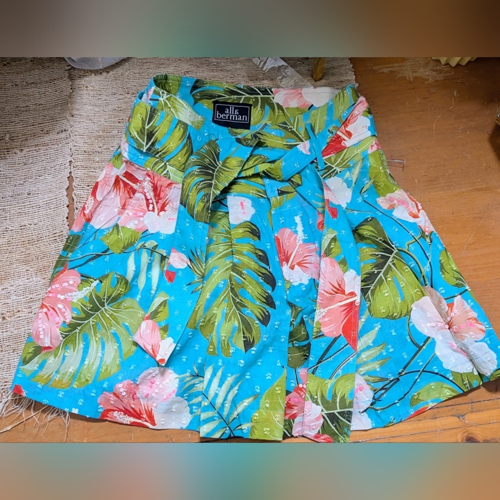 Alla Berman Shorts Size XS